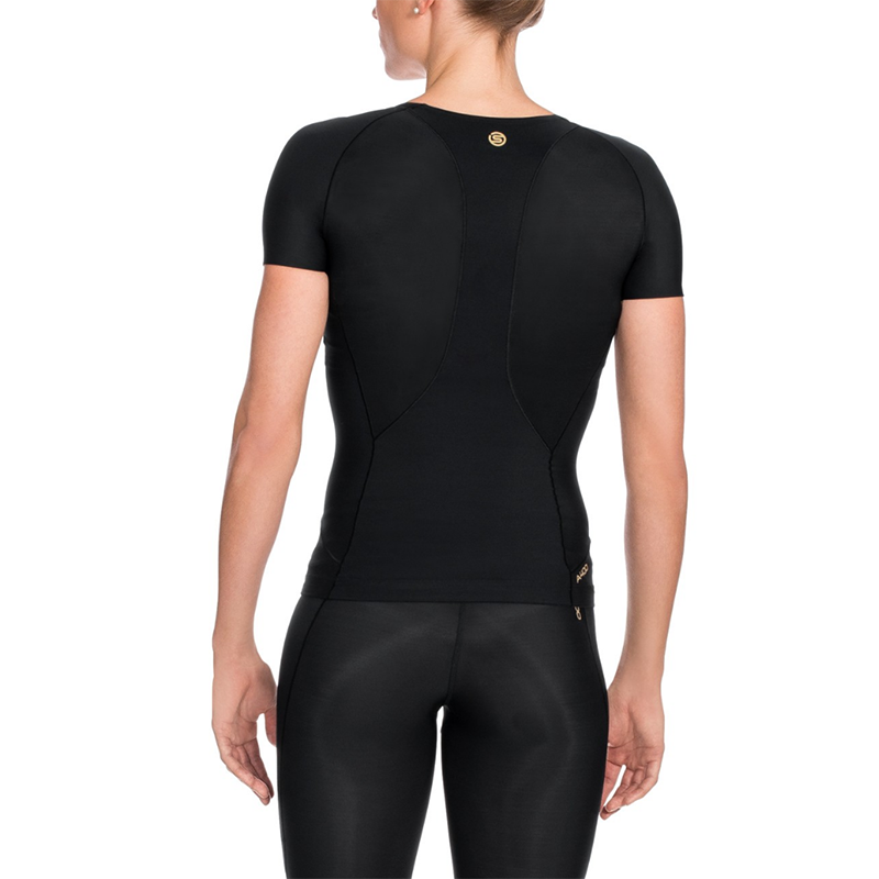 SKINS A400 WOMEN'S COMPRESSION SHORT SLEEVE TOP-BLACK – GowildsBicycles