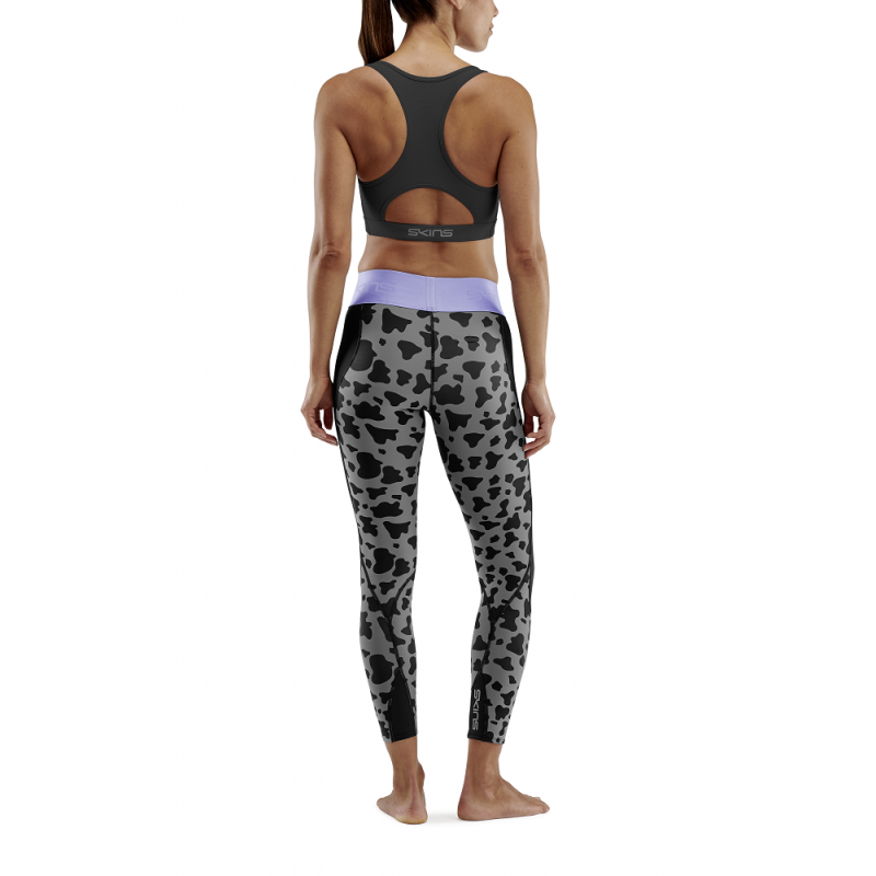 SKINS Womens Series-1 Performance Compression 7/8 TightsCompression Pants :  : Clothing, Shoes & Accessories